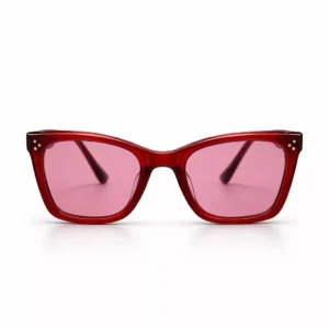 عینک آفتابی قرمز زنانه مناسب استایل‌های فشن و صورت‌های متناسب