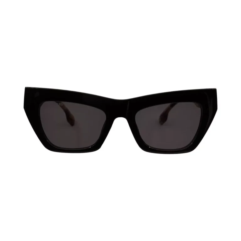 عینک آفتابی Burberryمشکی با فرم لنز چشم‌گربه‌ای